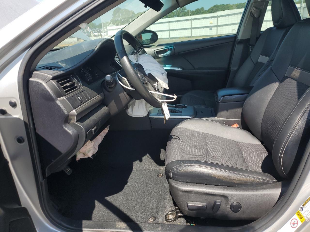 2014 TOYOTA CAMRY