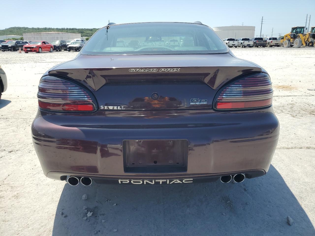 2002 PONTIAC Grand Prix