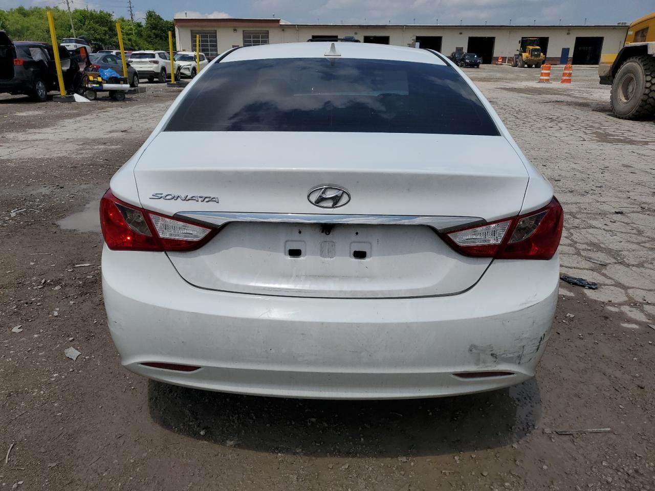 2013 HYUNDAI SONATA