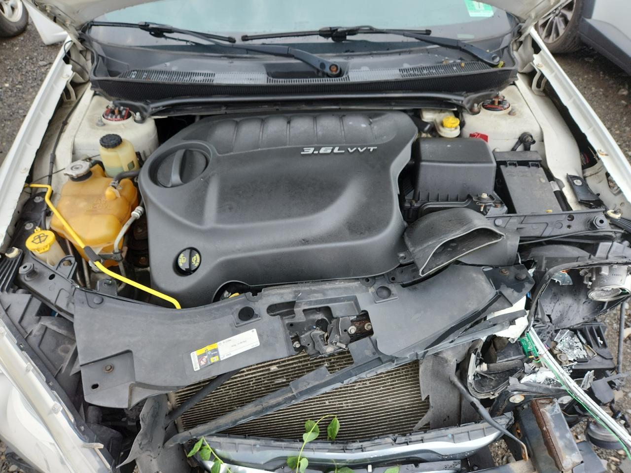 2014 CHRYSLER 200