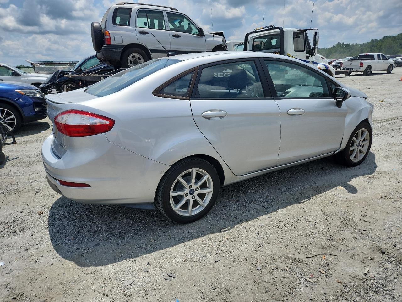 2017 FORD Fiesta