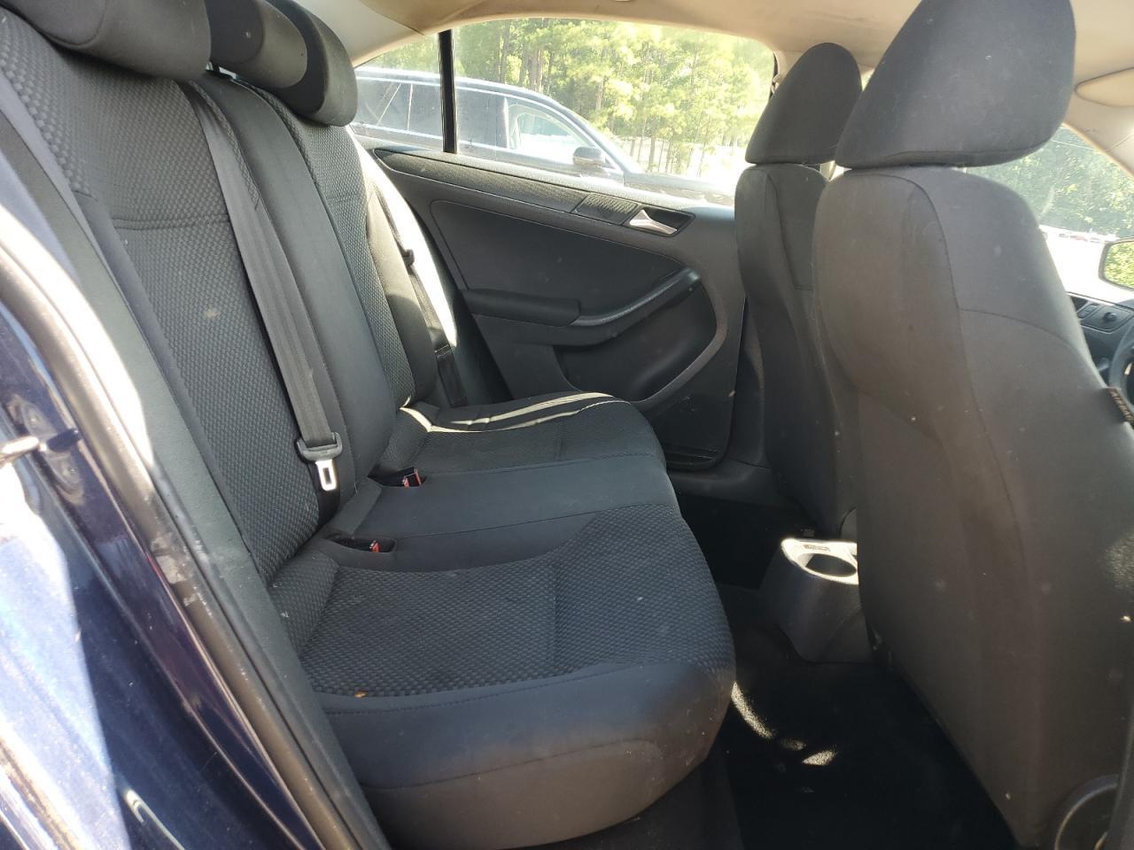 2012 VOLKSWAGEN JETTA