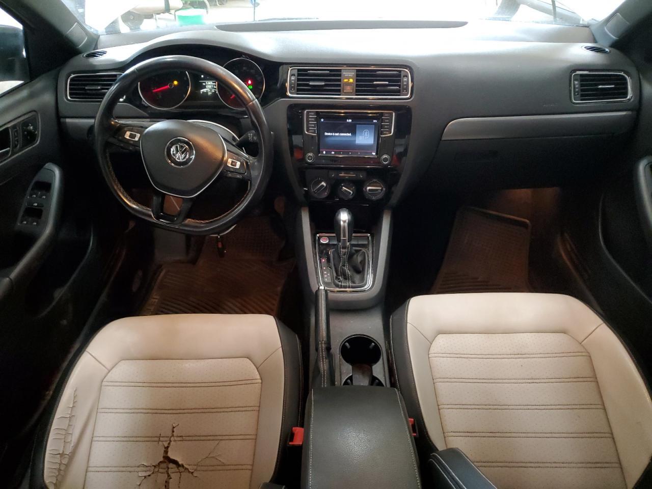 2016 VOLKSWAGEN JETTA