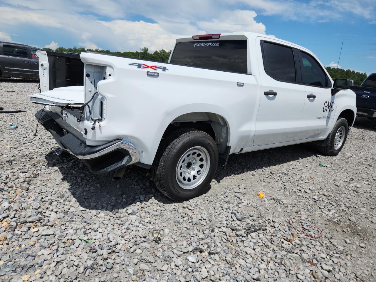 2023 CHEVROLET Silverado