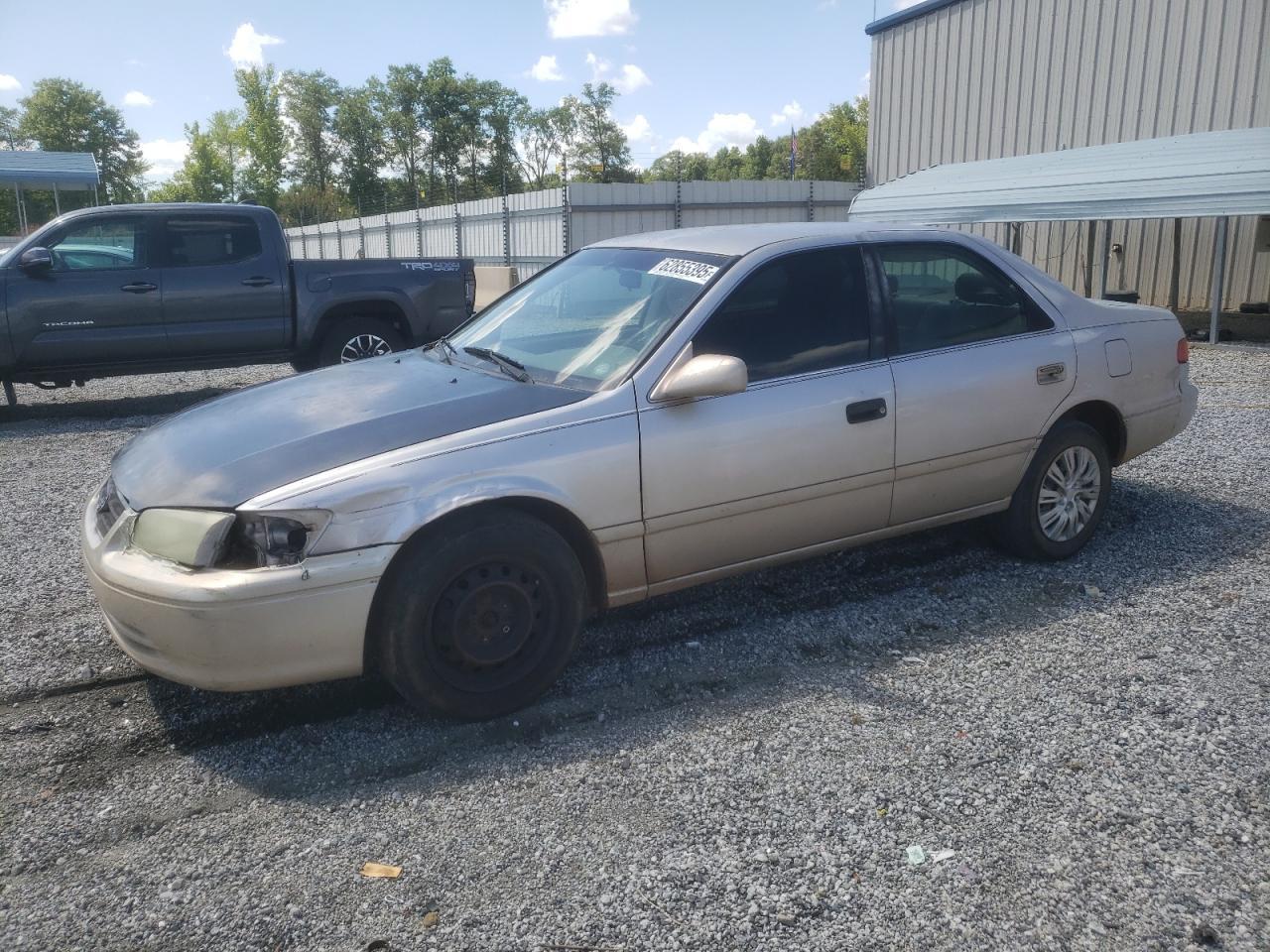 2001 TOYOTA CAMRY