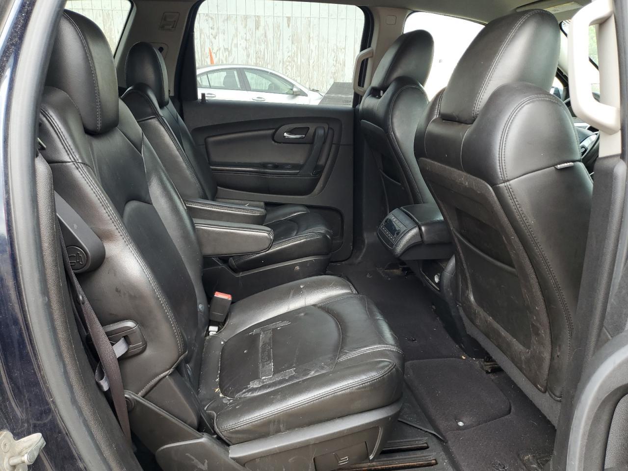 2010 CHEVROLET TRAVERSE