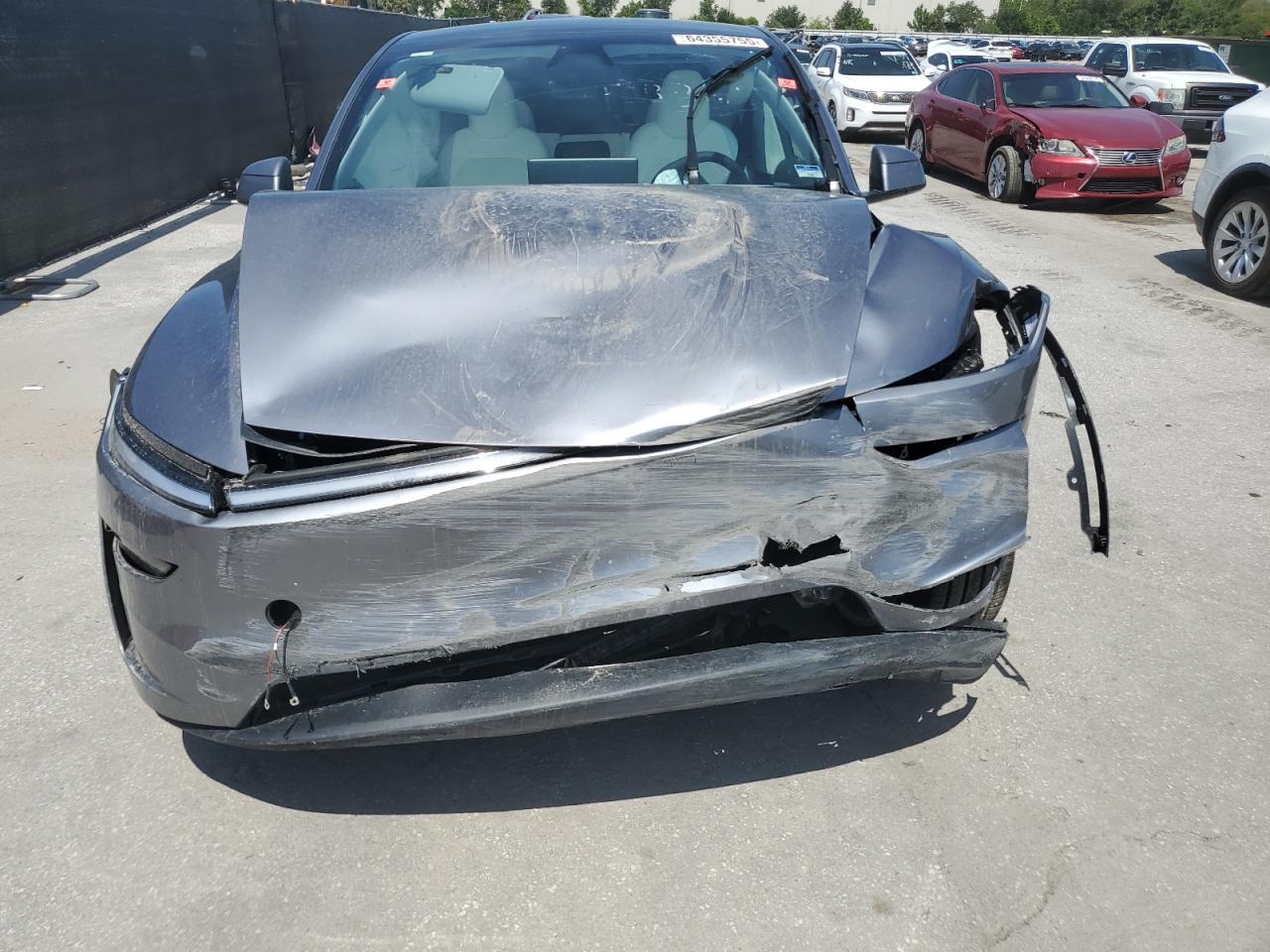 2026 TESLA MODEL Y