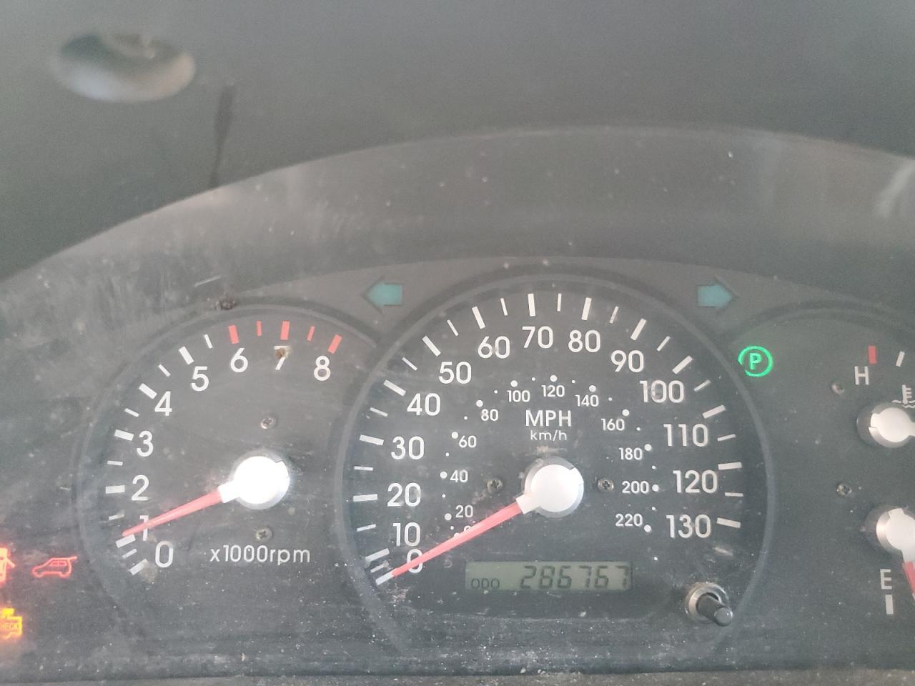 2004 KIA SORENTO