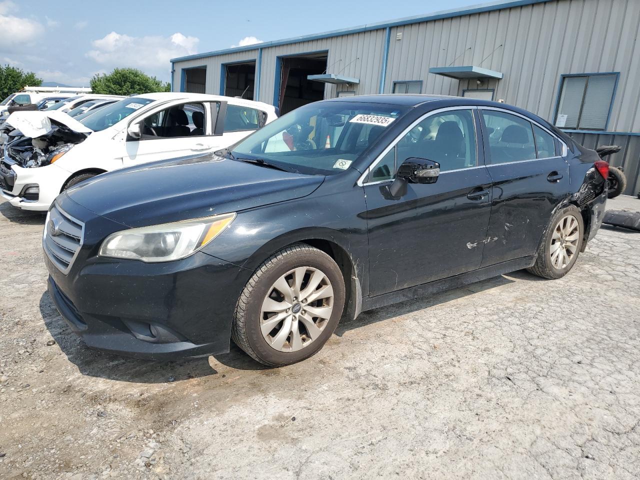2016 SUBARU Legacy