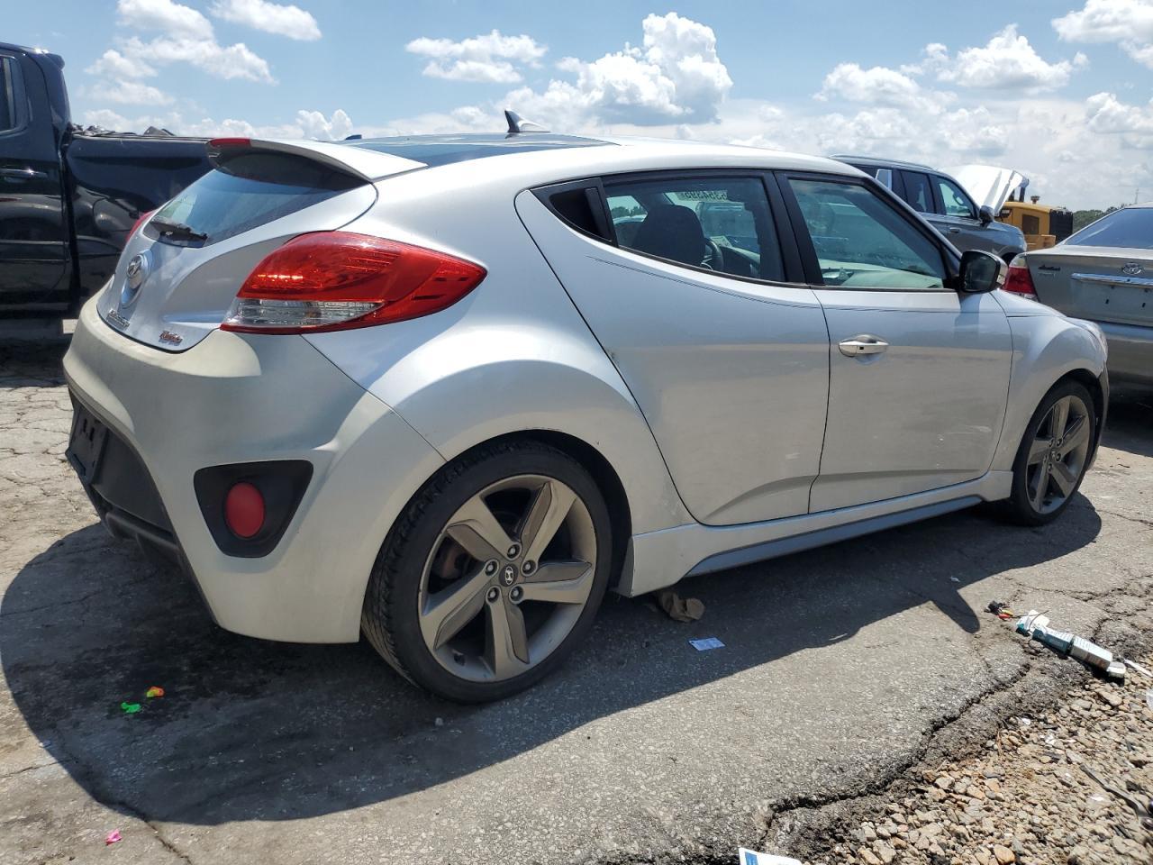 2013 HYUNDAI VELOSTER