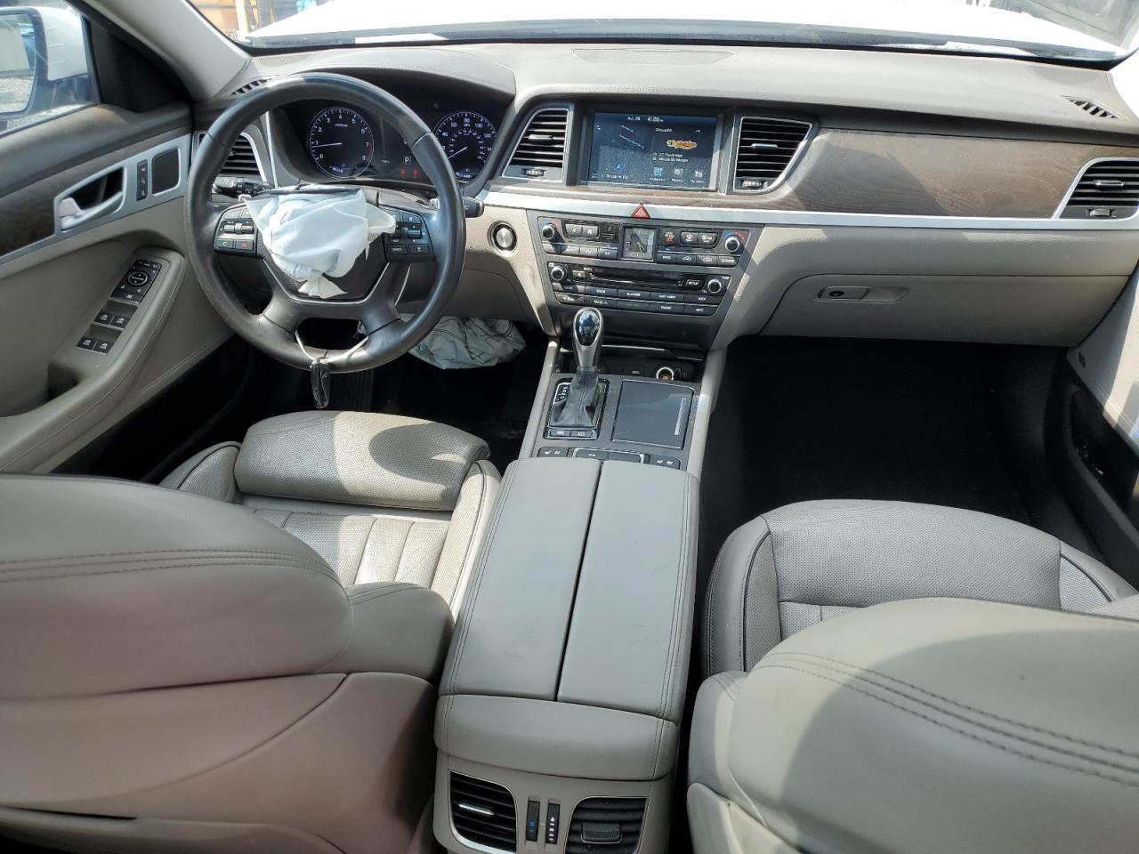 2015 HYUNDAI GENESIS