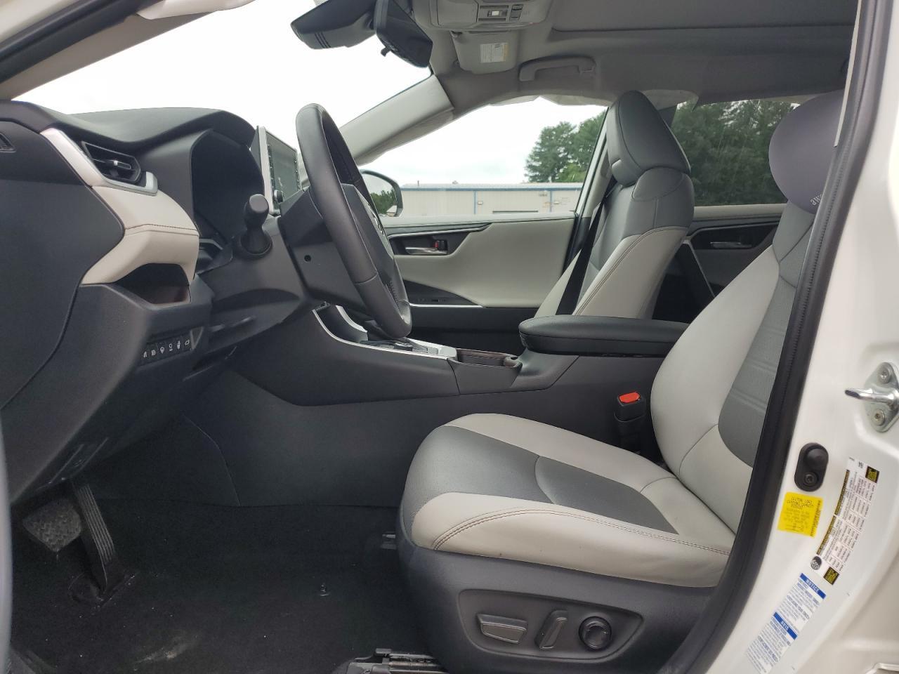 2022 TOYOTA RAV4