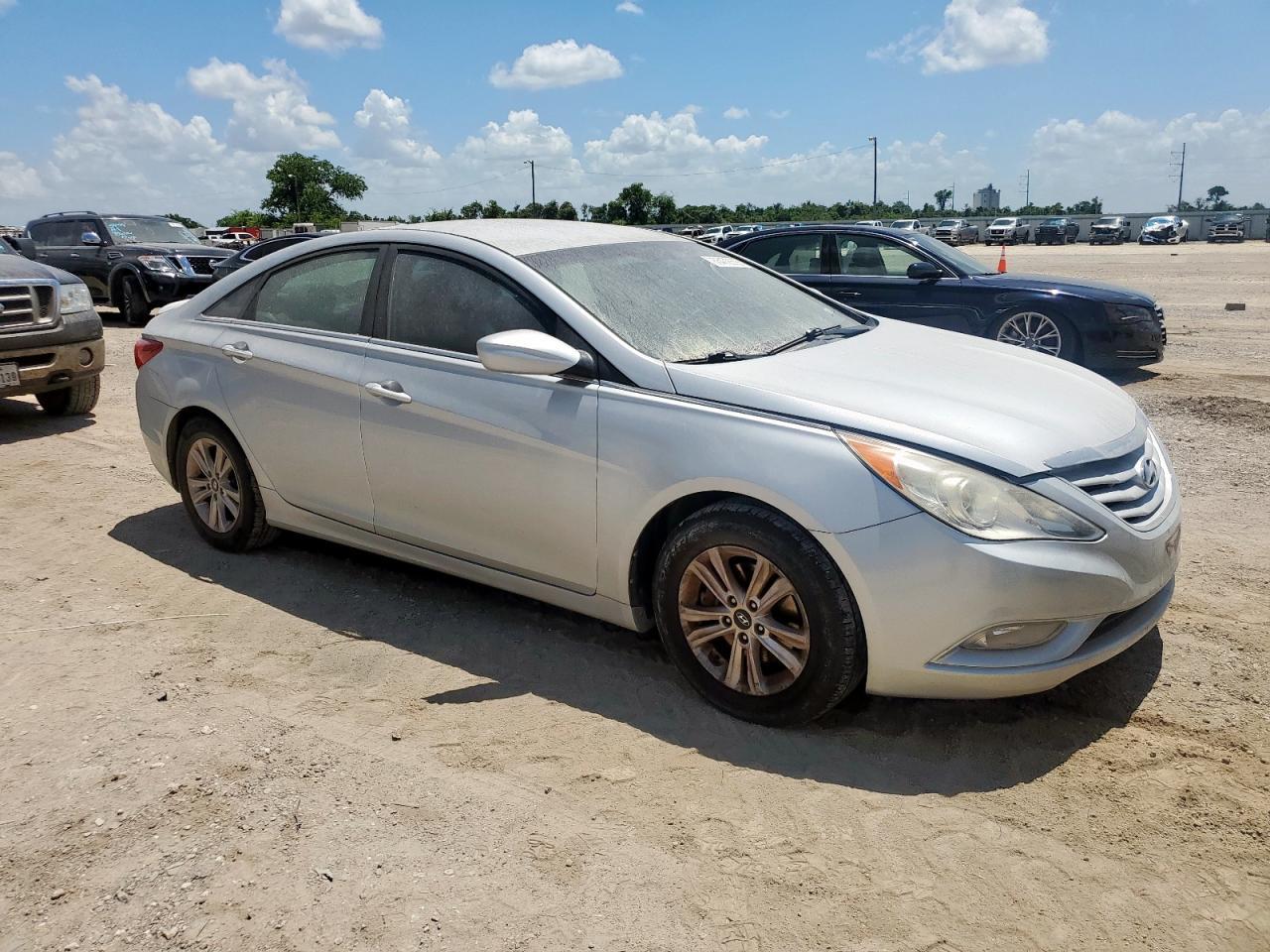 2013 HYUNDAI SONATA