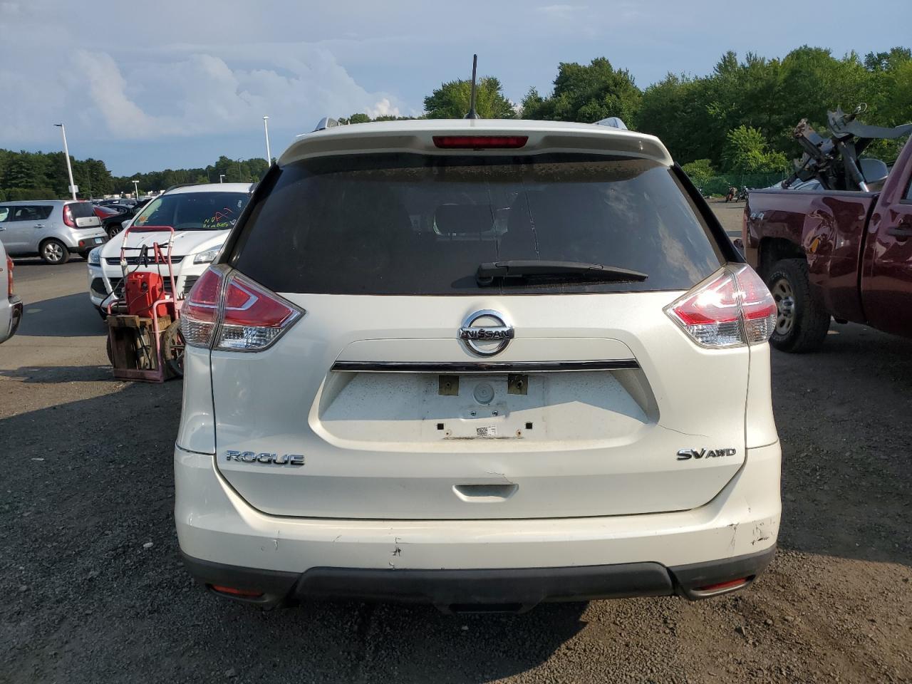 2016 NISSAN ROGUE