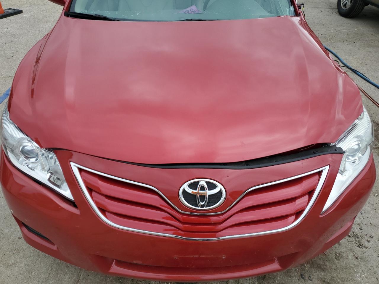 2010 TOYOTA CAMRY