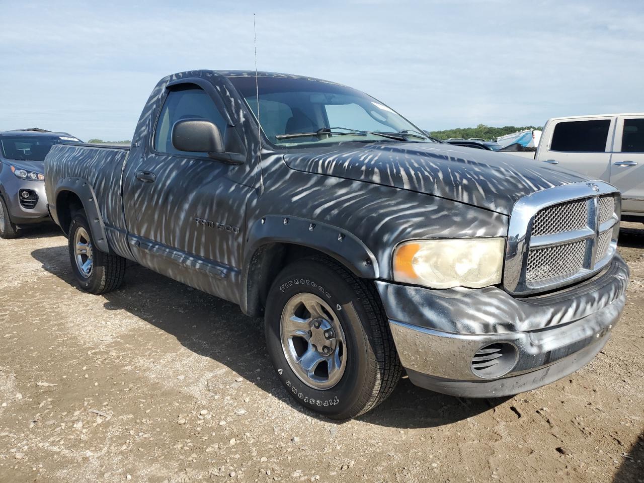 2002 DODGE RAM 1500