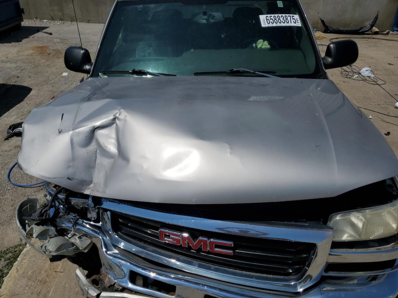 2005 GMC Sierra
