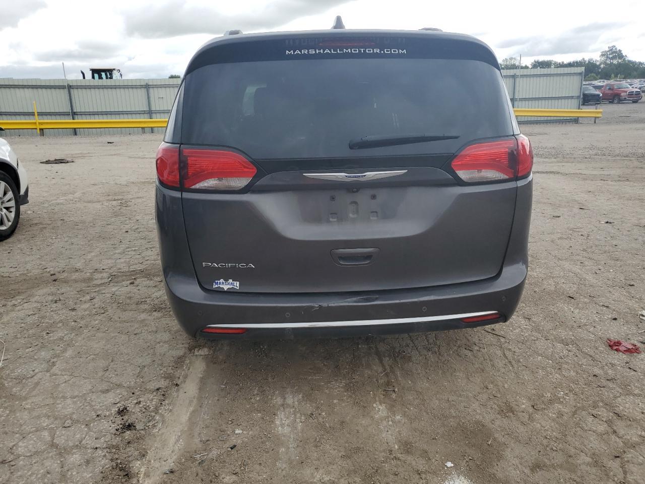 2019 CHRYSLER Pacifica