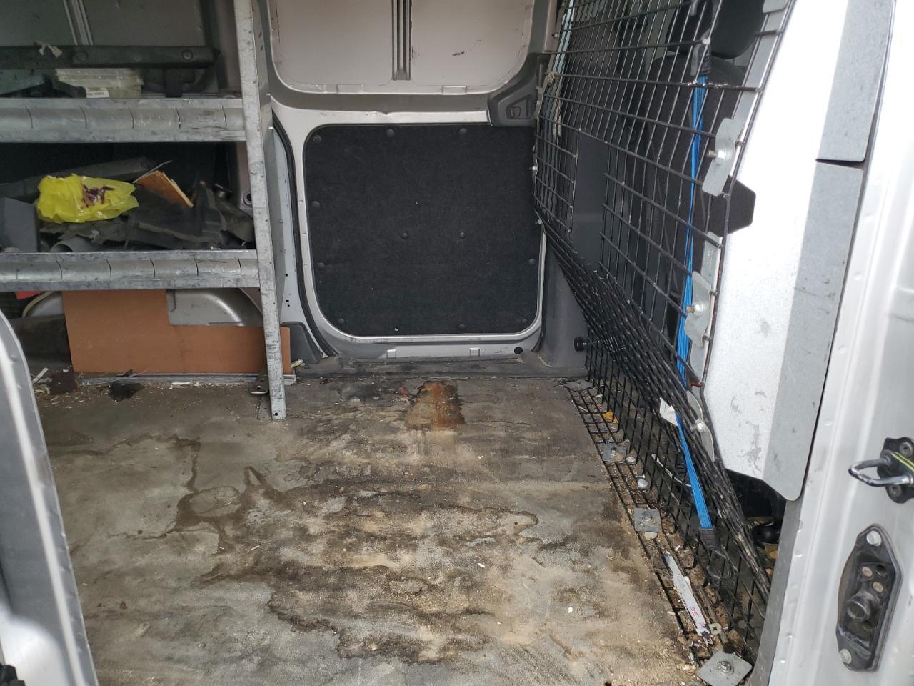 2017 NISSAN Nv