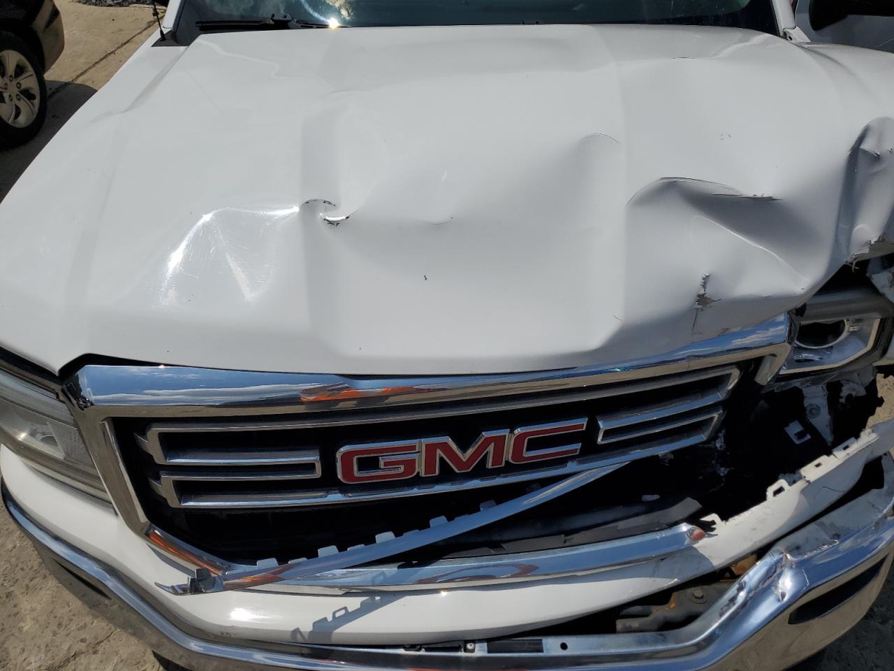 2016 GMC Sierra