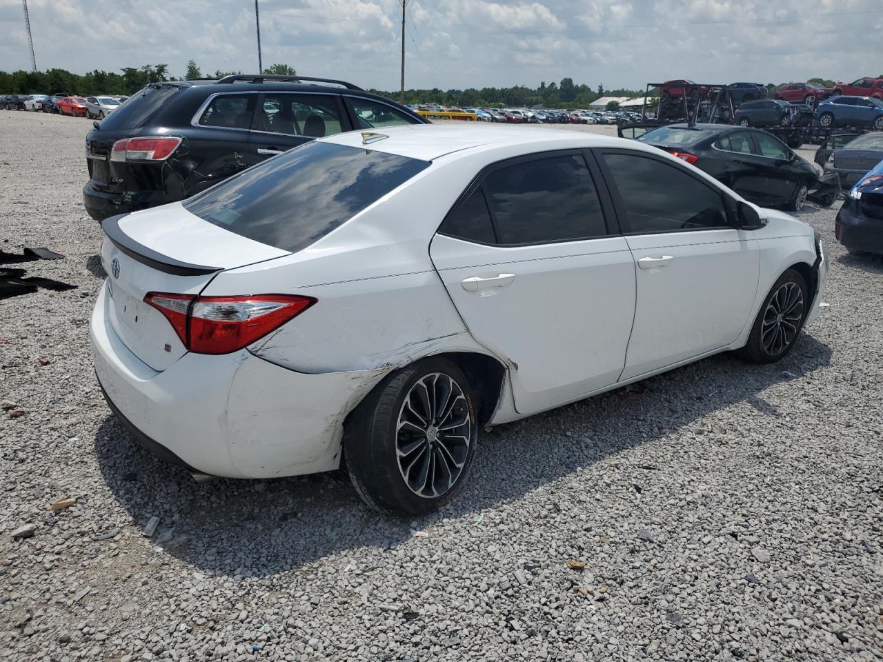 2015 TOYOTA COROLLA