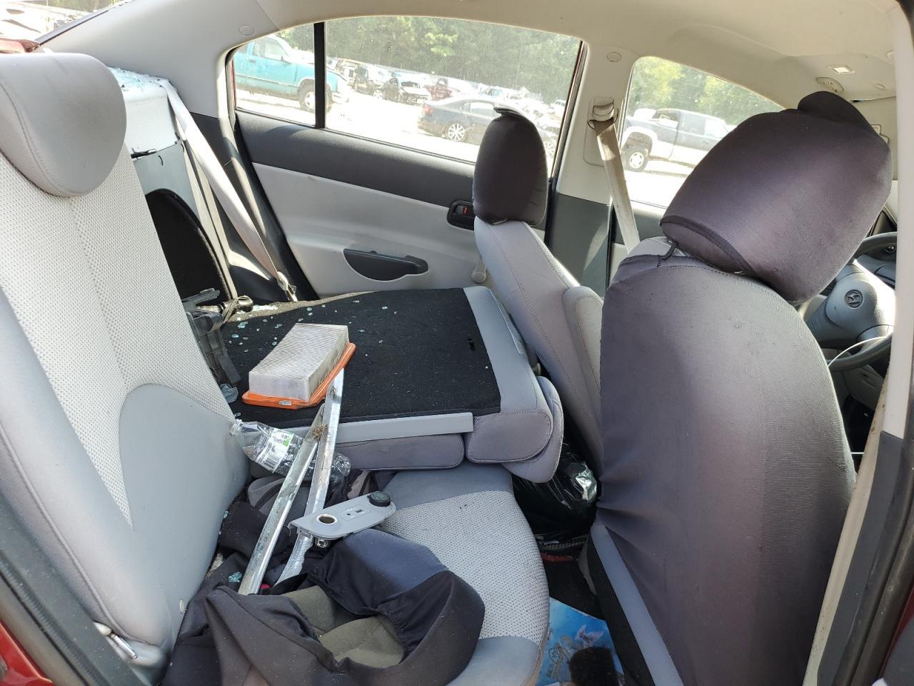 2010 HYUNDAI ACCENT