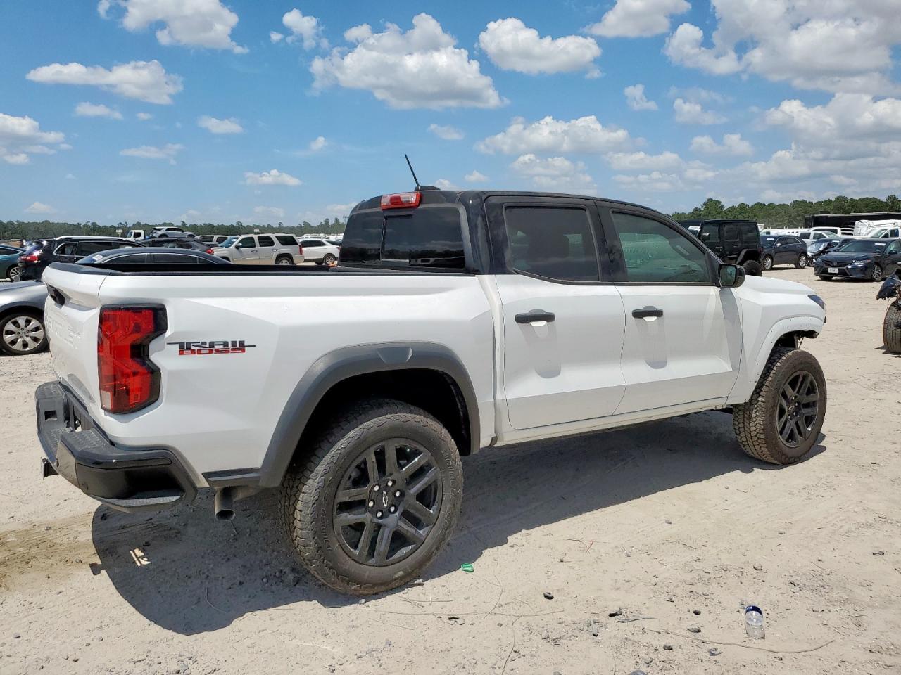 2023 CHEVROLET COLORADO