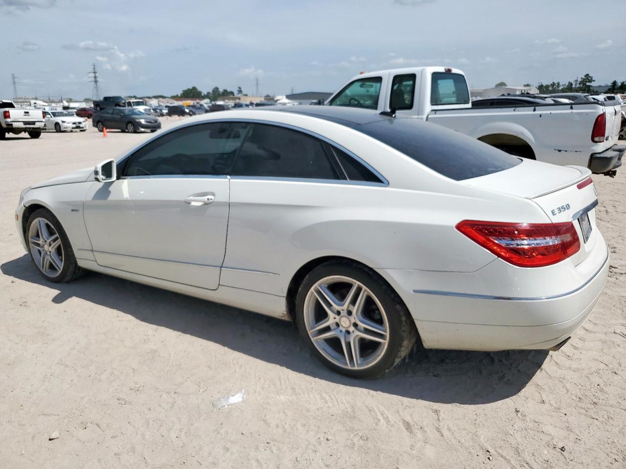 2012 MERCEDES-BENZ E-Class