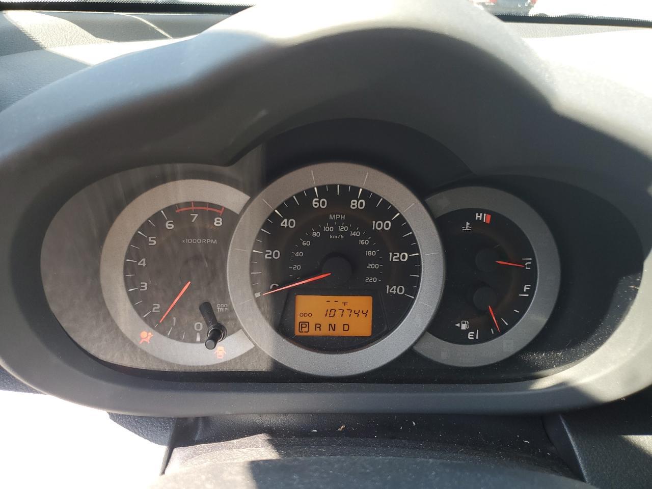 2011 TOYOTA RAV4
