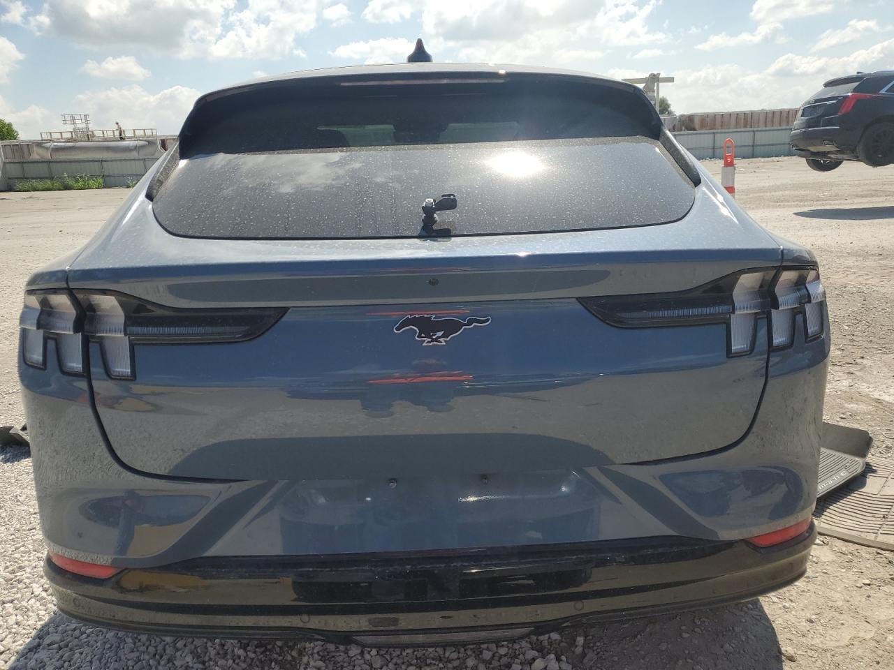 2023 FORD Mustang Mach-E