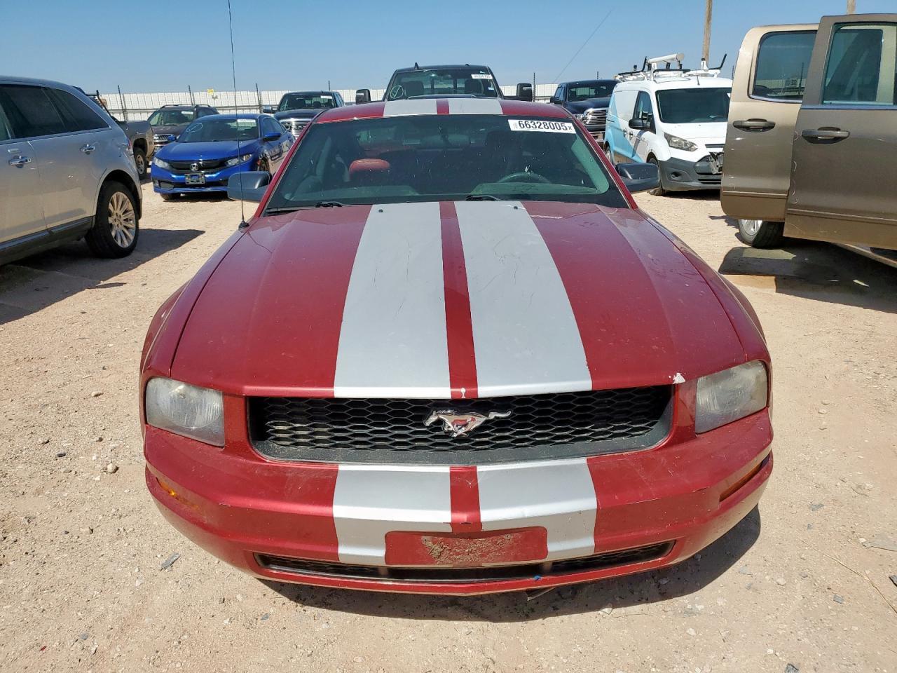 2005 FORD MUSTANG