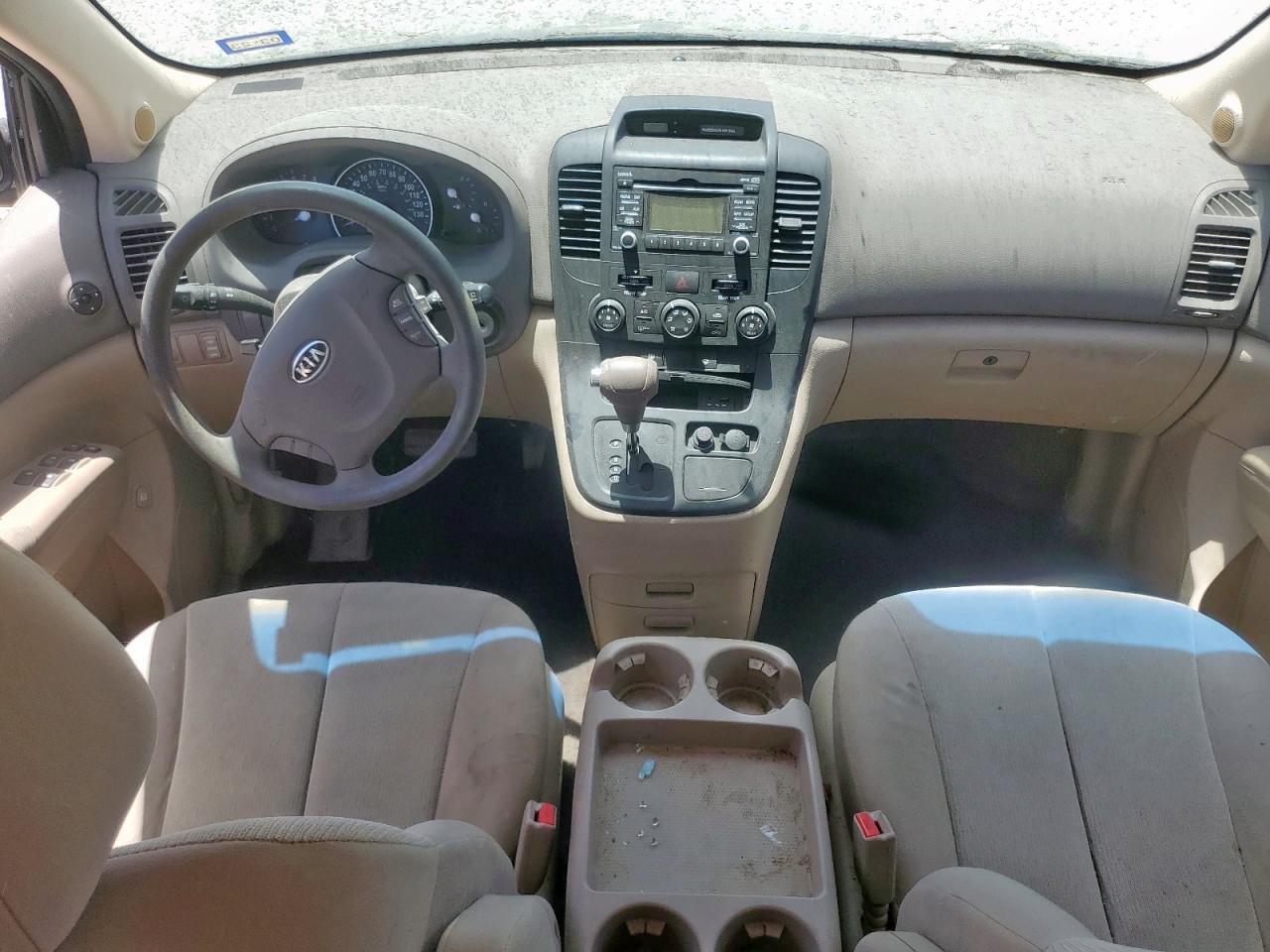 2010 KIA SEDONA