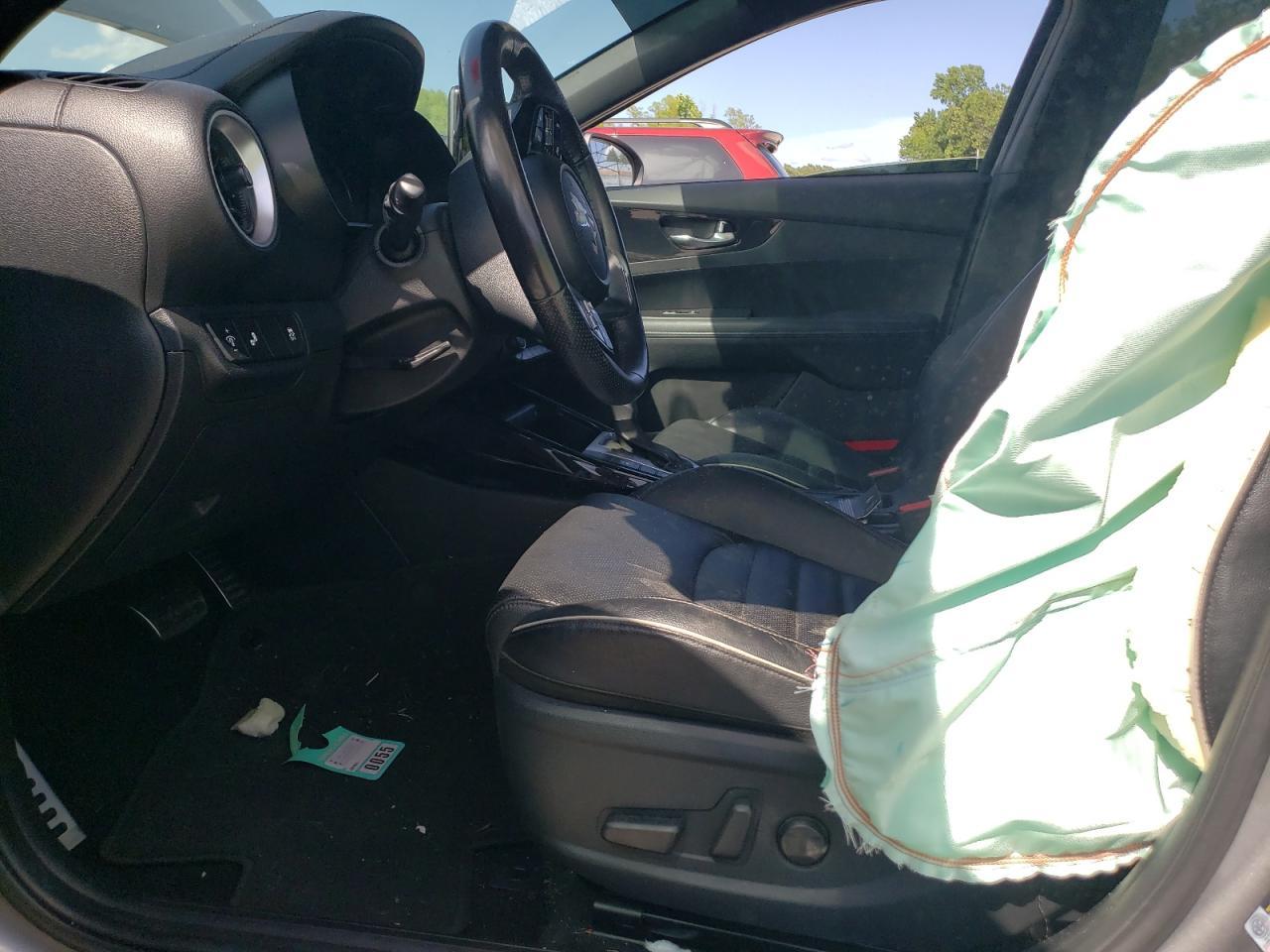 2022 KIA FORTE