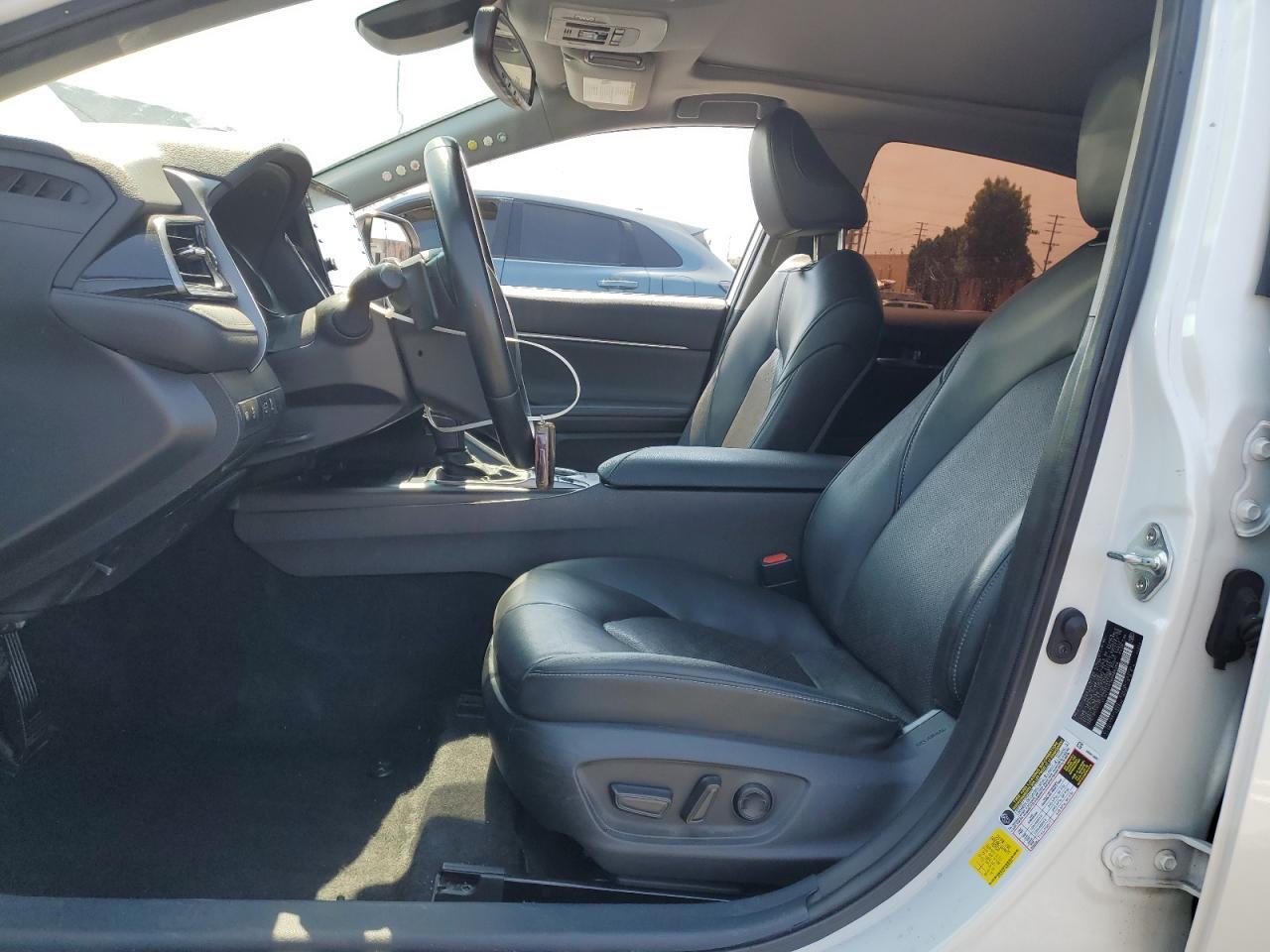 2022 TOYOTA CAMRY