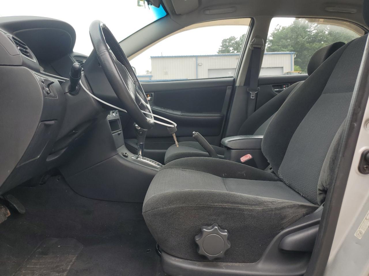 2004 TOYOTA COROLLA