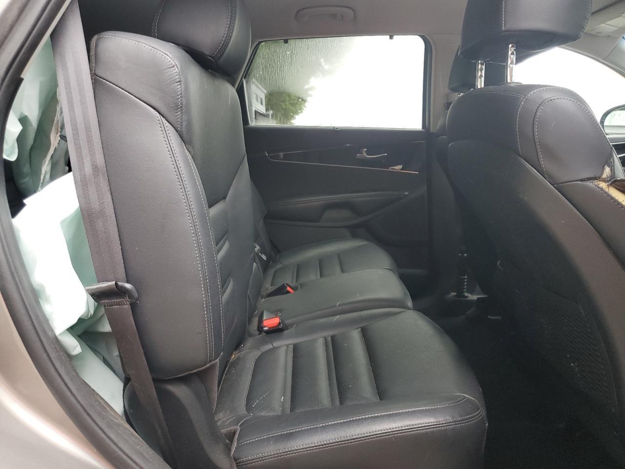 2018 KIA SORENTO