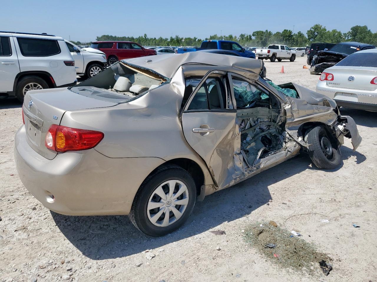 2010 TOYOTA COROLLA
