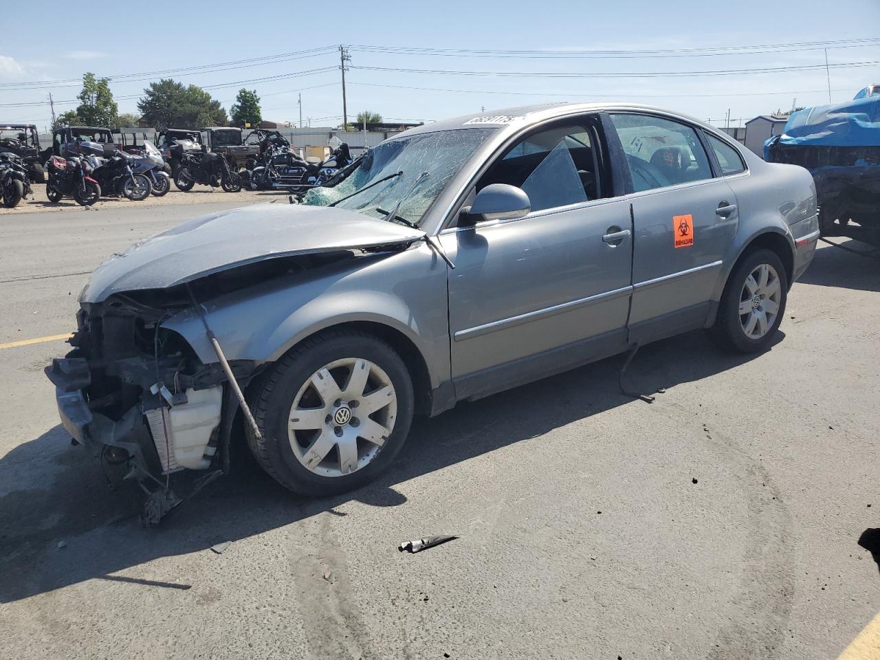 2005 VOLKSWAGEN Passat