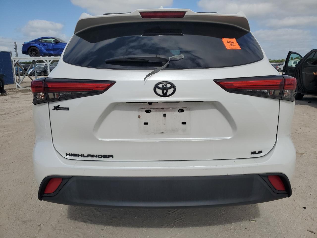 2022 TOYOTA HIGHLANDER