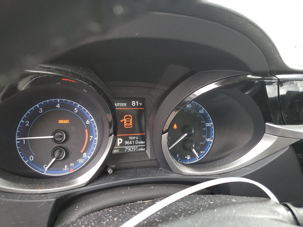 2016 TOYOTA COROLLA