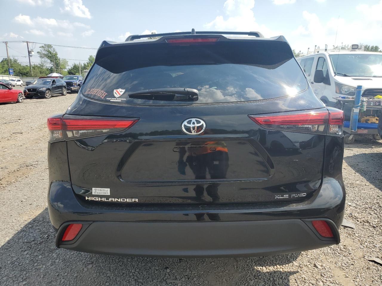 2022 TOYOTA HIGHLANDER
