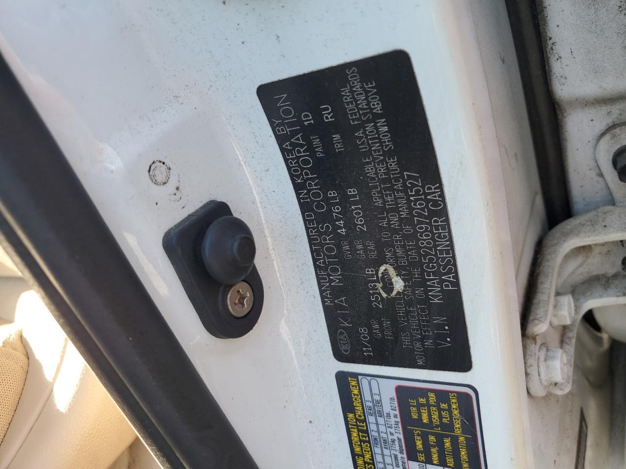 2009 KIA RONDO