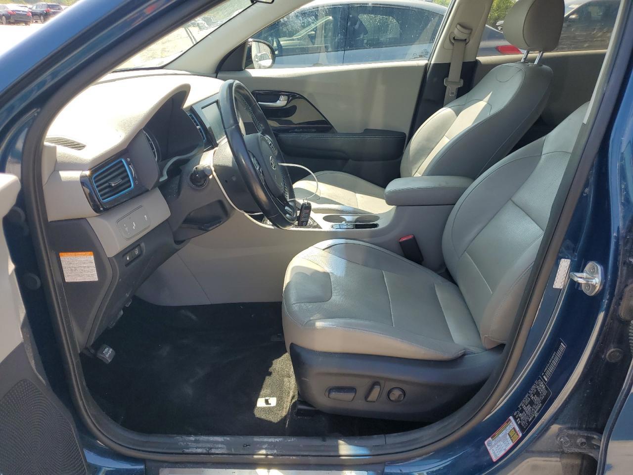 2017 KIA Niro