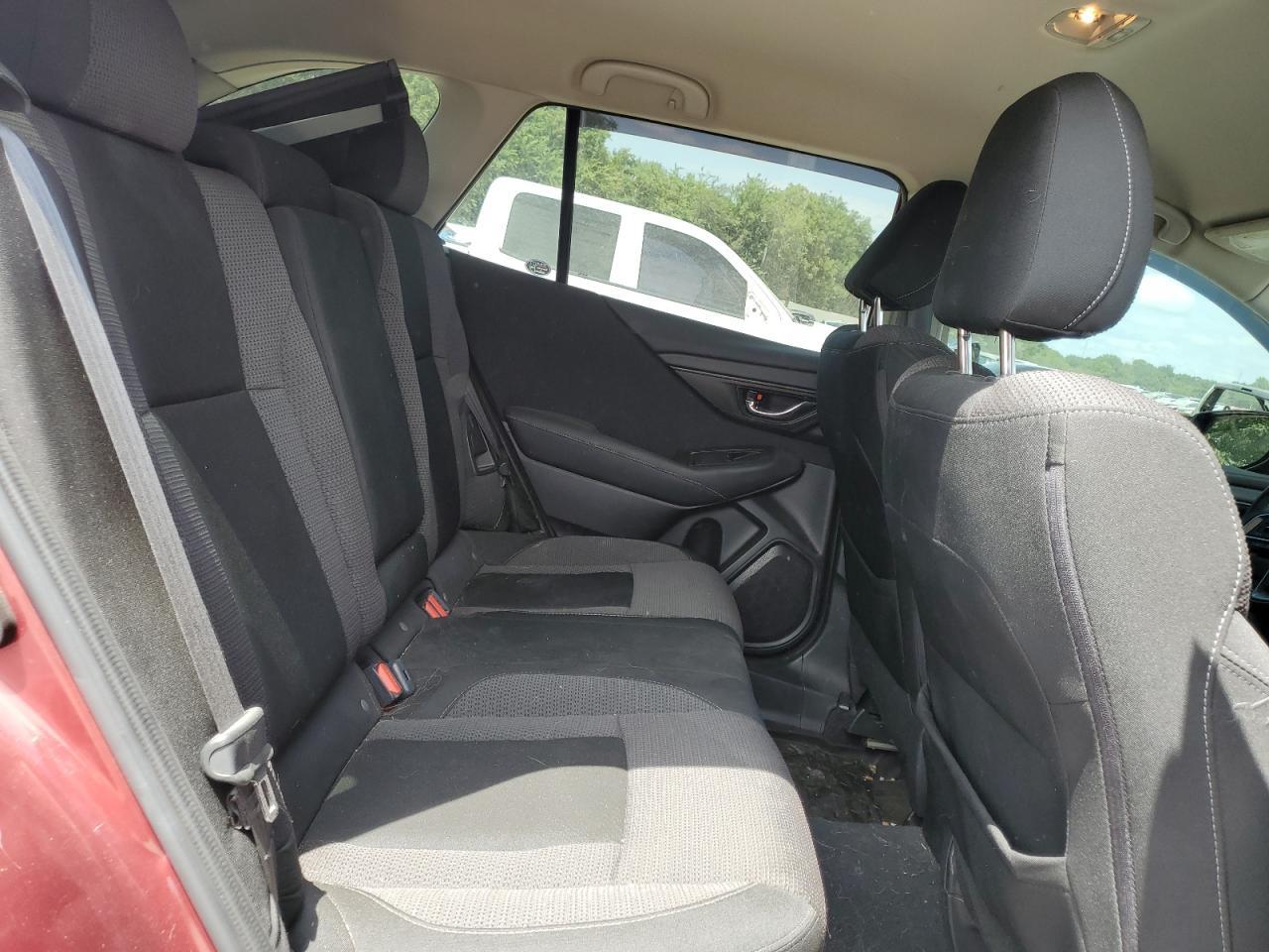 2021 SUBARU Outback