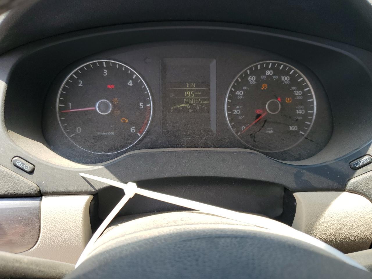 2014 VOLKSWAGEN JETTA