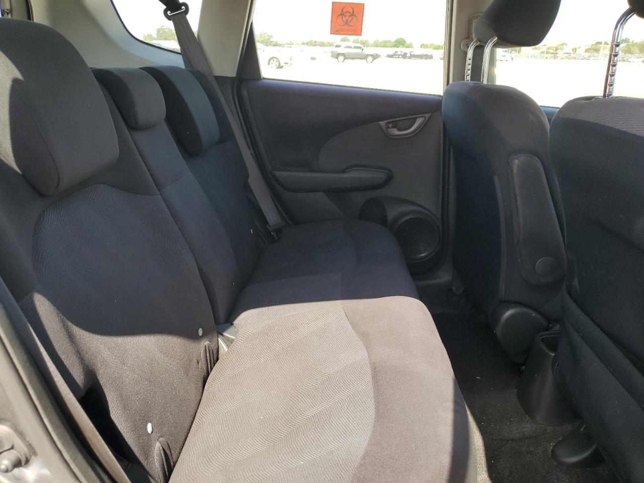 2011 HONDA FIT
