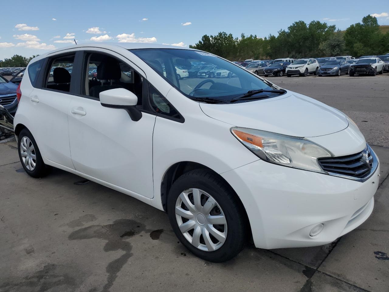 2016 NISSAN Versa Note