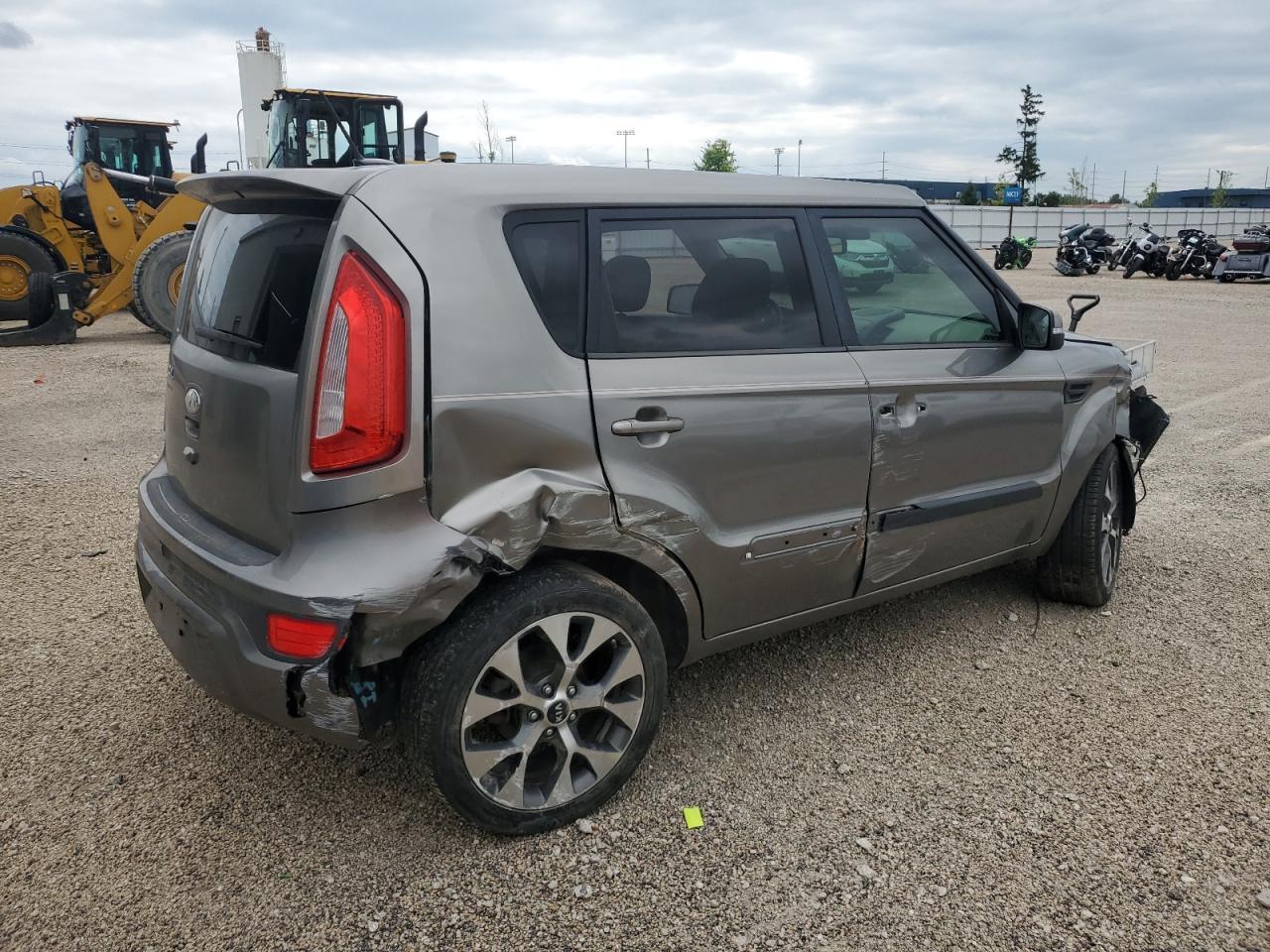 2013 KIA SOUL