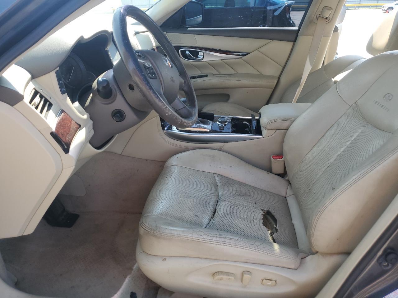 2013 INFINITI M37