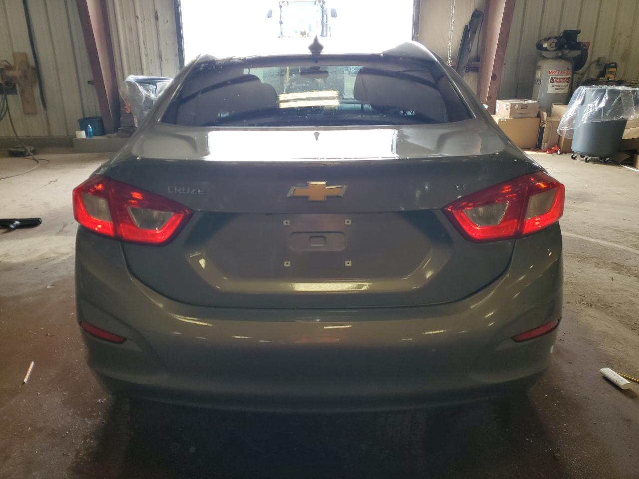 2017 CHEVROLET CRUZE